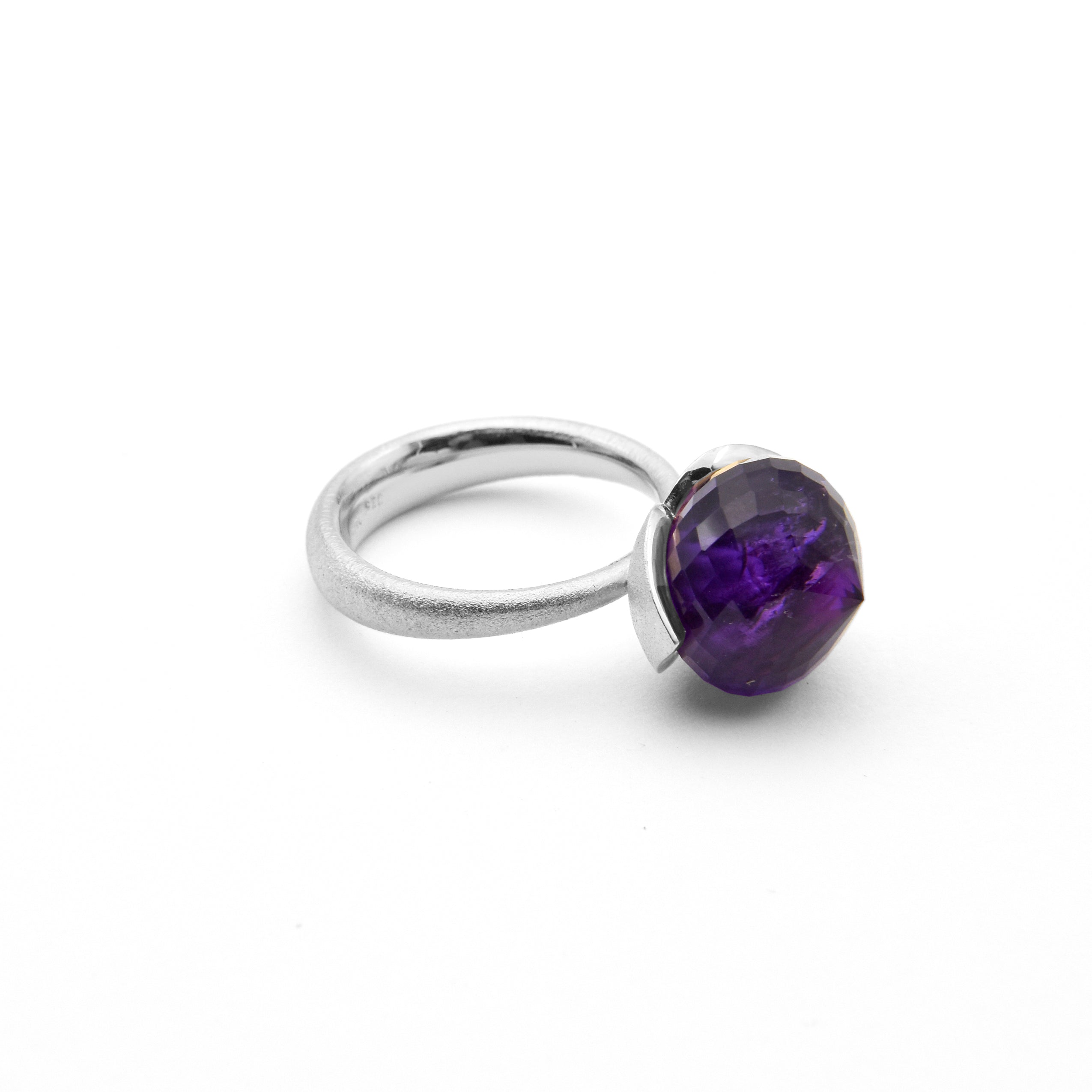 Dolce ring "groot" met amethist 925/-